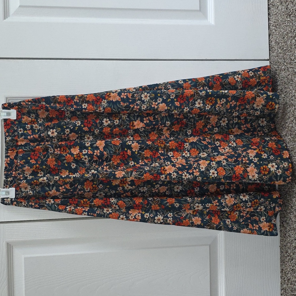SHEIN Floral Skirt